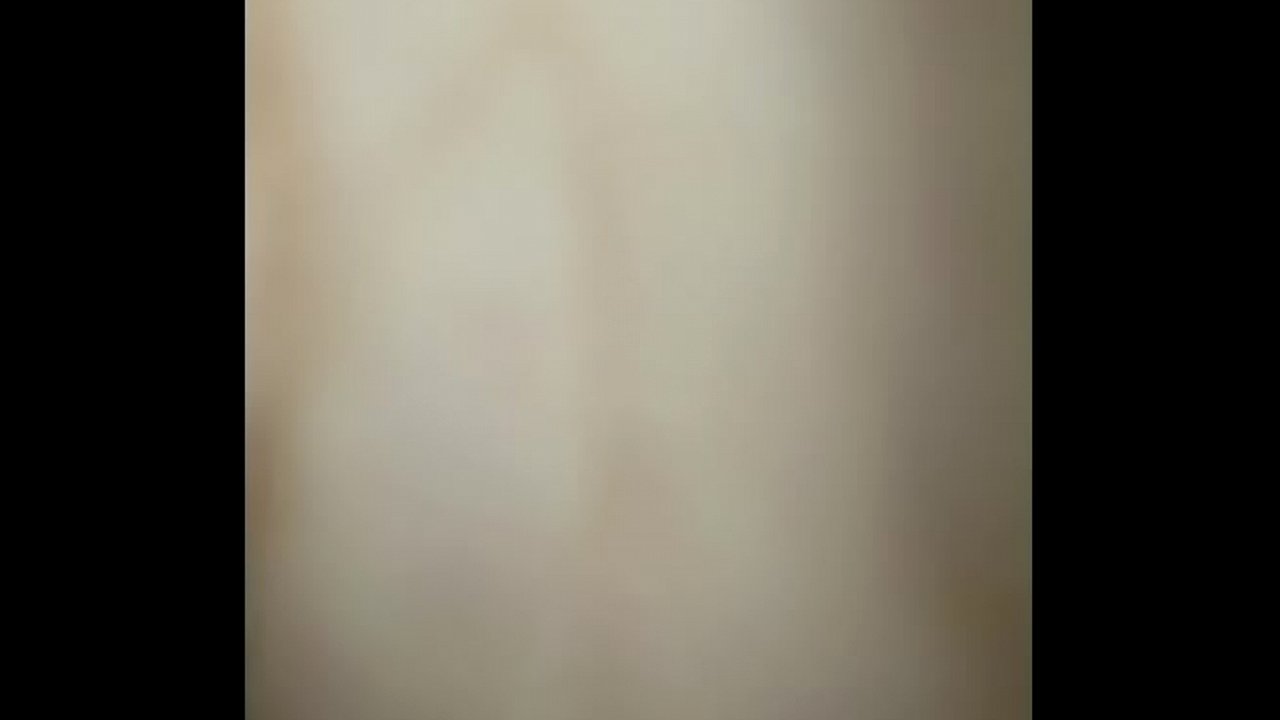 Chơi em tê tái lồn non cạ chim tơ vào lồn